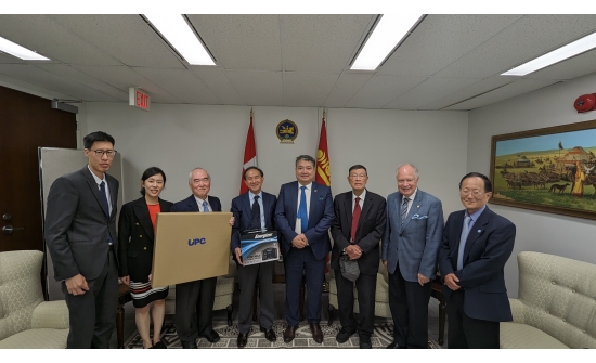 Ambassador Ariunbold Yadmaa met today Mr.James Ngai, Director for United Petroenergy Corporation, Dr. Alfred Wong, Chief Scientist, and Honorary Consul W.Bryon.